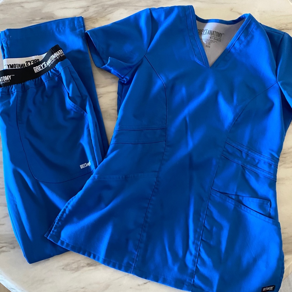 greys anatomy royal blue scrubs